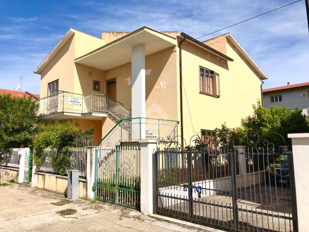 Villa Singola In Vendita A Campomarino Campobasso 178 000 250 Mq