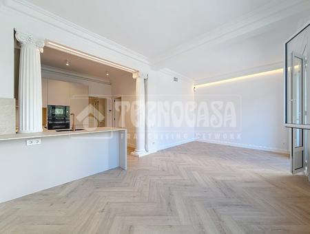 La Nova Esquerra De L'eixample, Barcelona