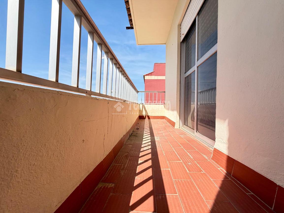 Piso en venta en  Puente Genil, Córdoba  14/28