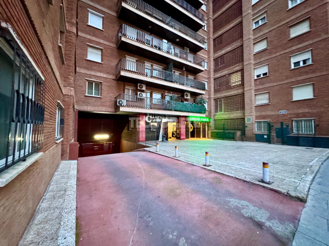 Parking en venta en  Guadalajara  1/1