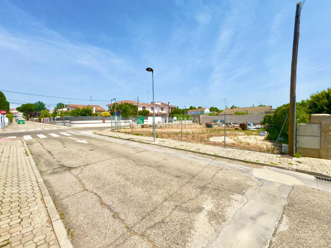 Terreno en venta en  Cabanillas del Campo  7/13