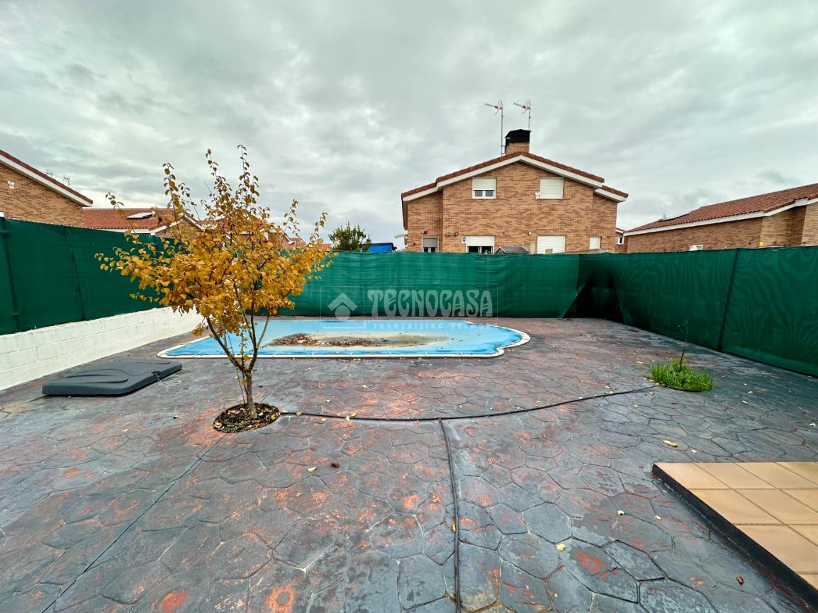 Casa en venta en  Guadalajara  8/30