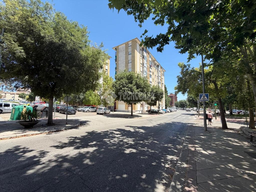 Plaza Virgen de la Villa, Jaén
