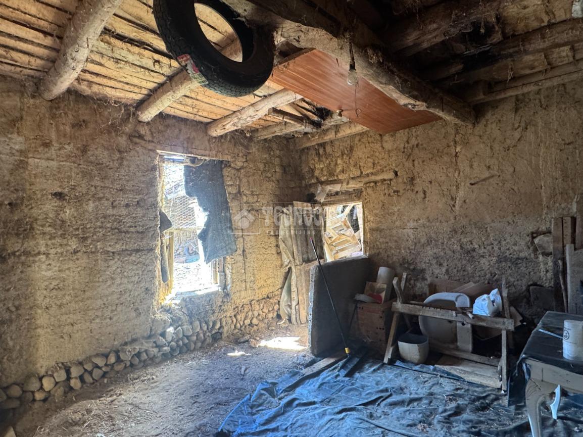 Terreno en venta en  Valdefresno, León  2/16