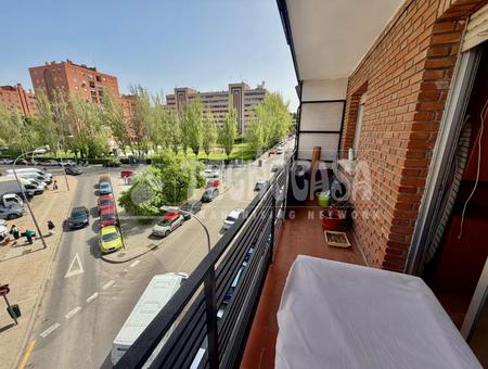 Numancia, Puente De Vallecas, Madrid