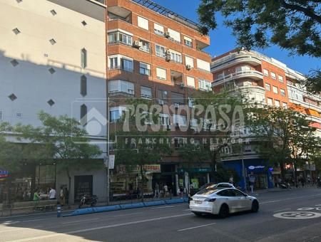 Cuzco - Castillejos, Madrid