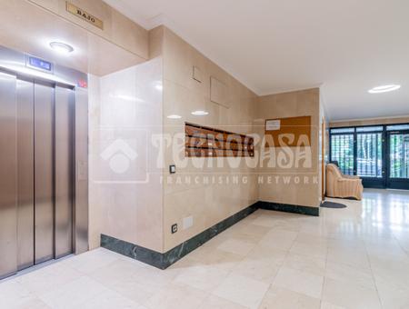C. de Arcaute, San Blas, Rejas, Madrid