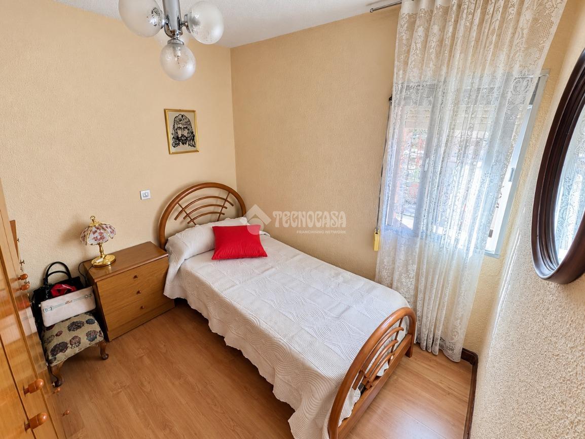 Piso en venta en  ARANJUEZ  10/22