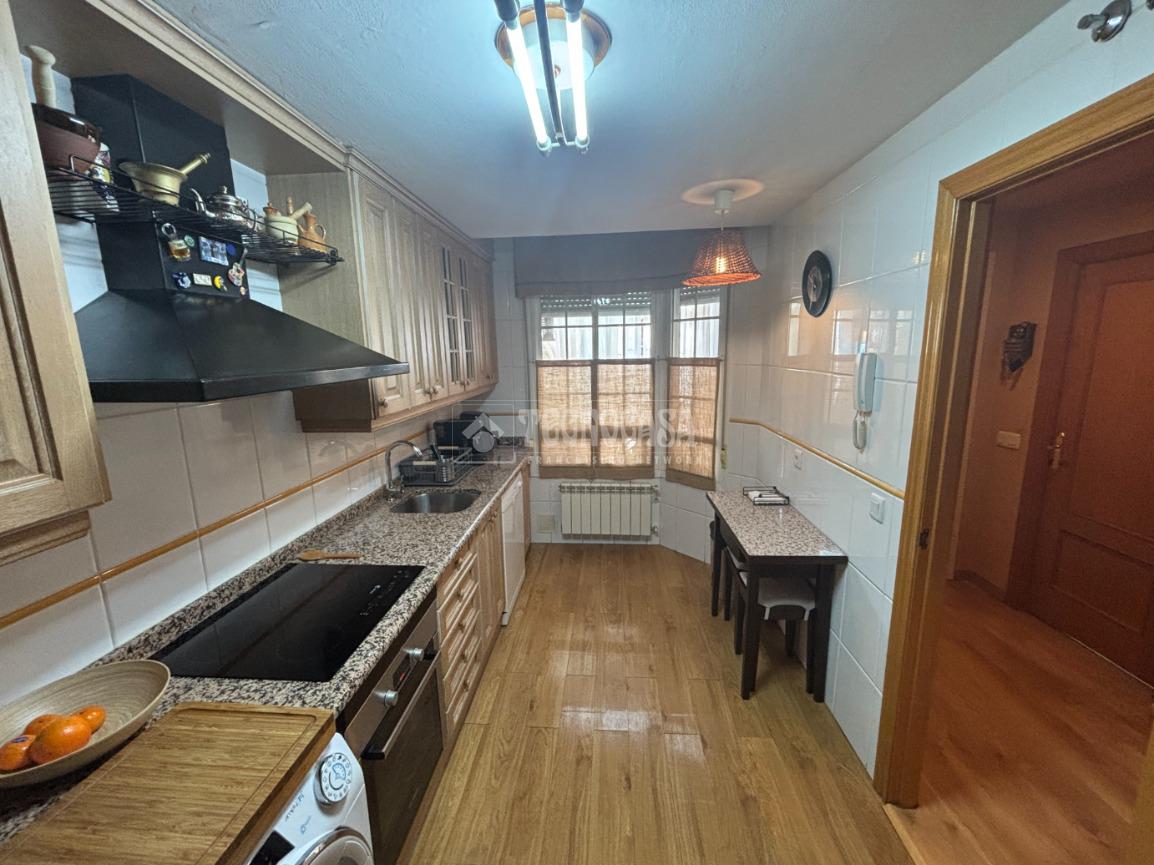 Casa en venta en  Valdemoro  9/30