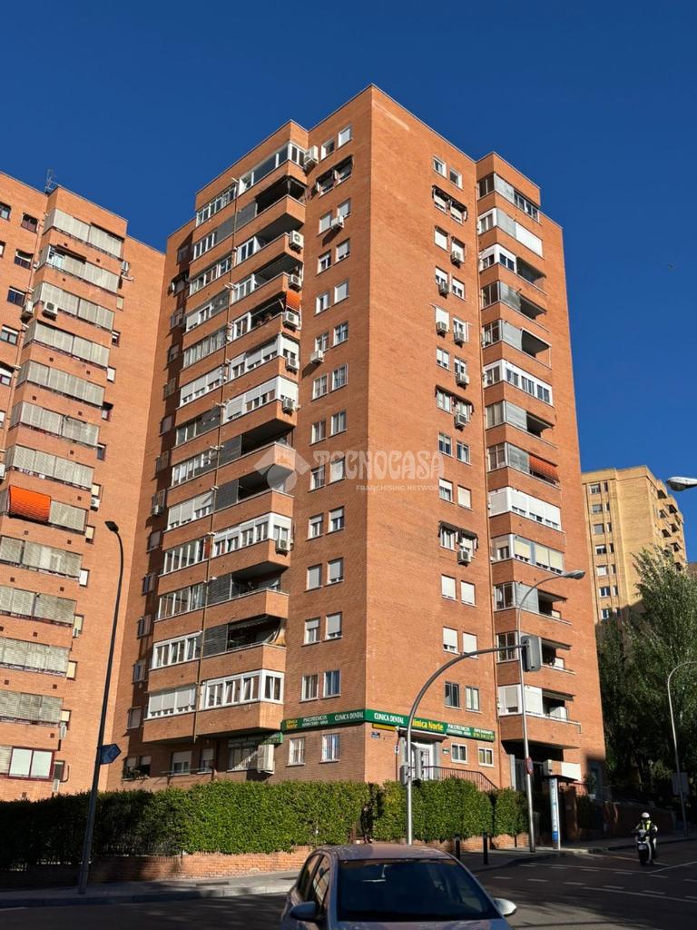 La Paz, Madrid