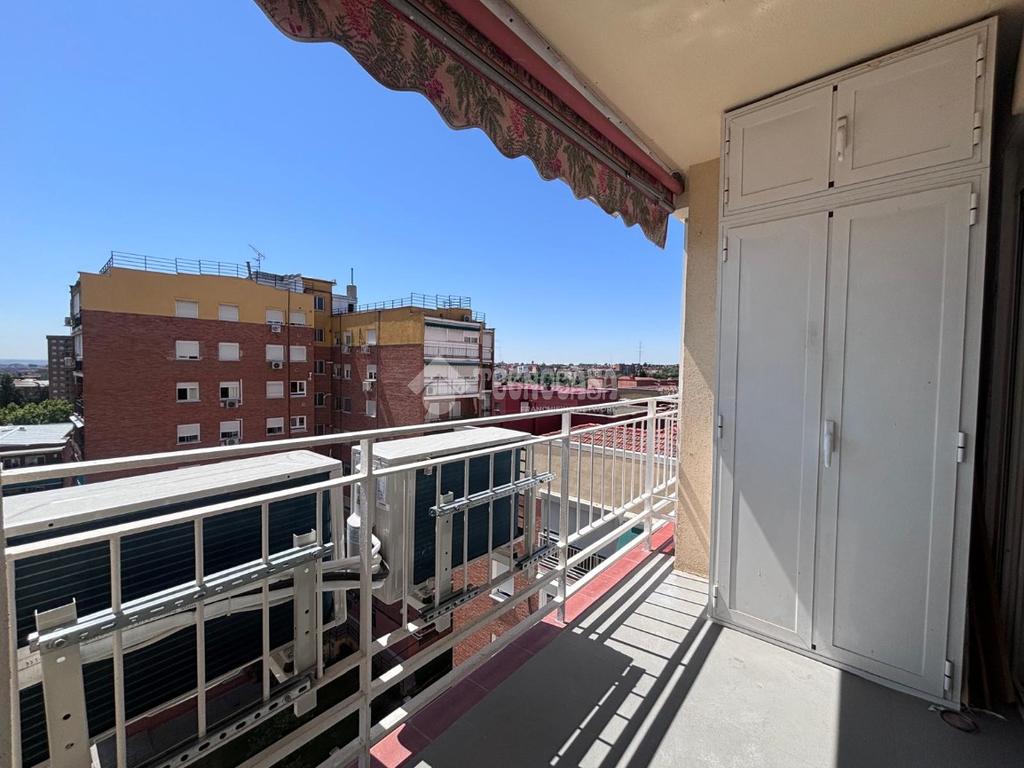 Calle Ocaña, Aluche, Latina, Madrid