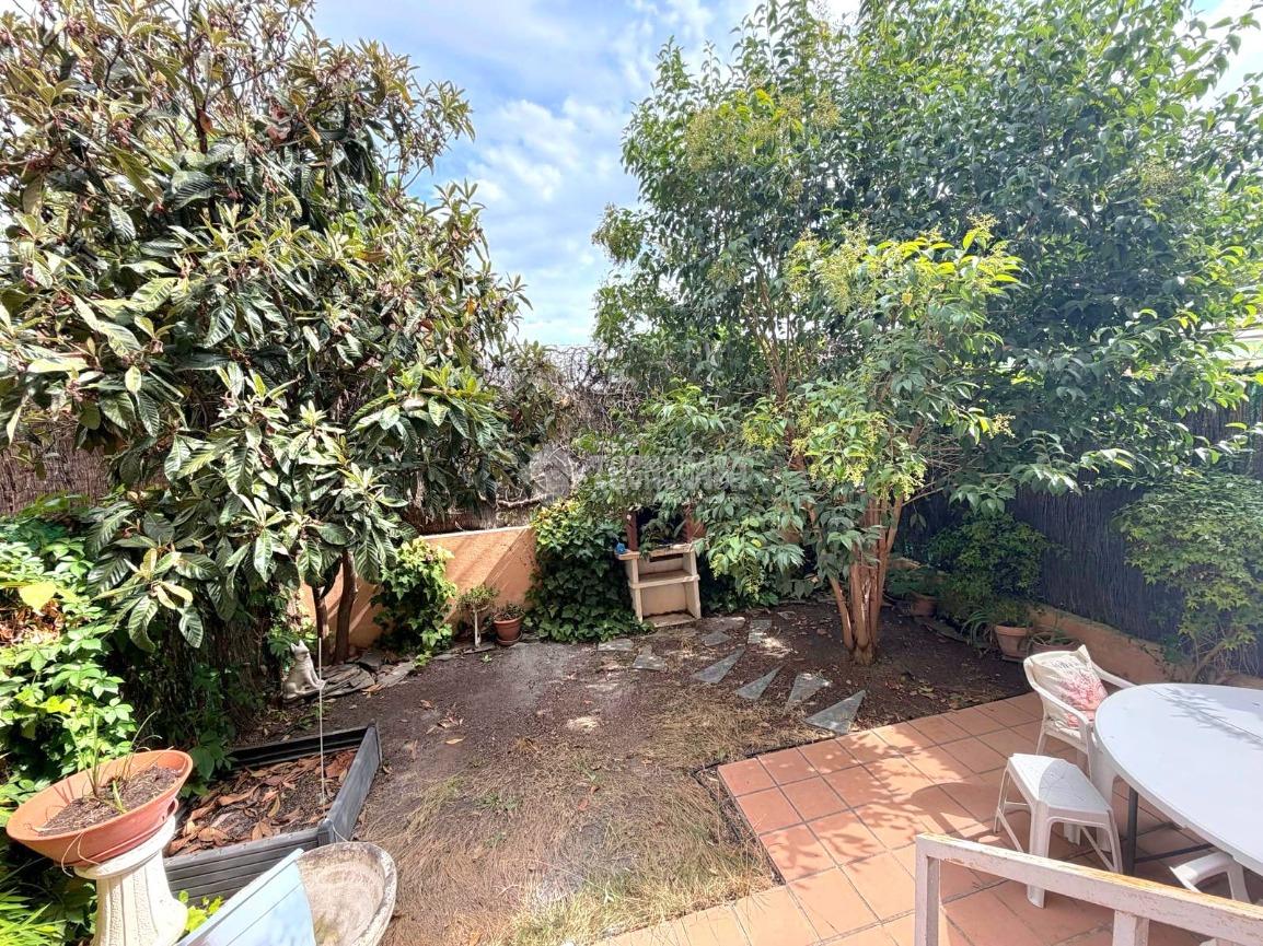 Casa en venta en  VALDEMORO  3/26
