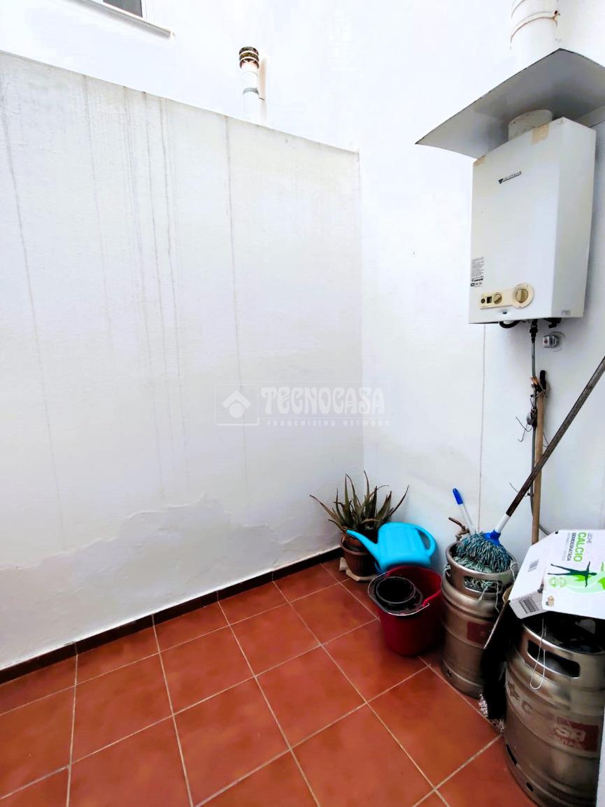 Casa en venta en  Marchena  17/25