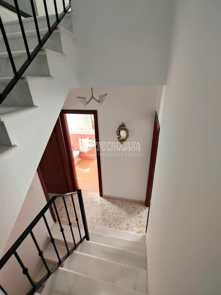 Casa en venta en  Marchena  20/25