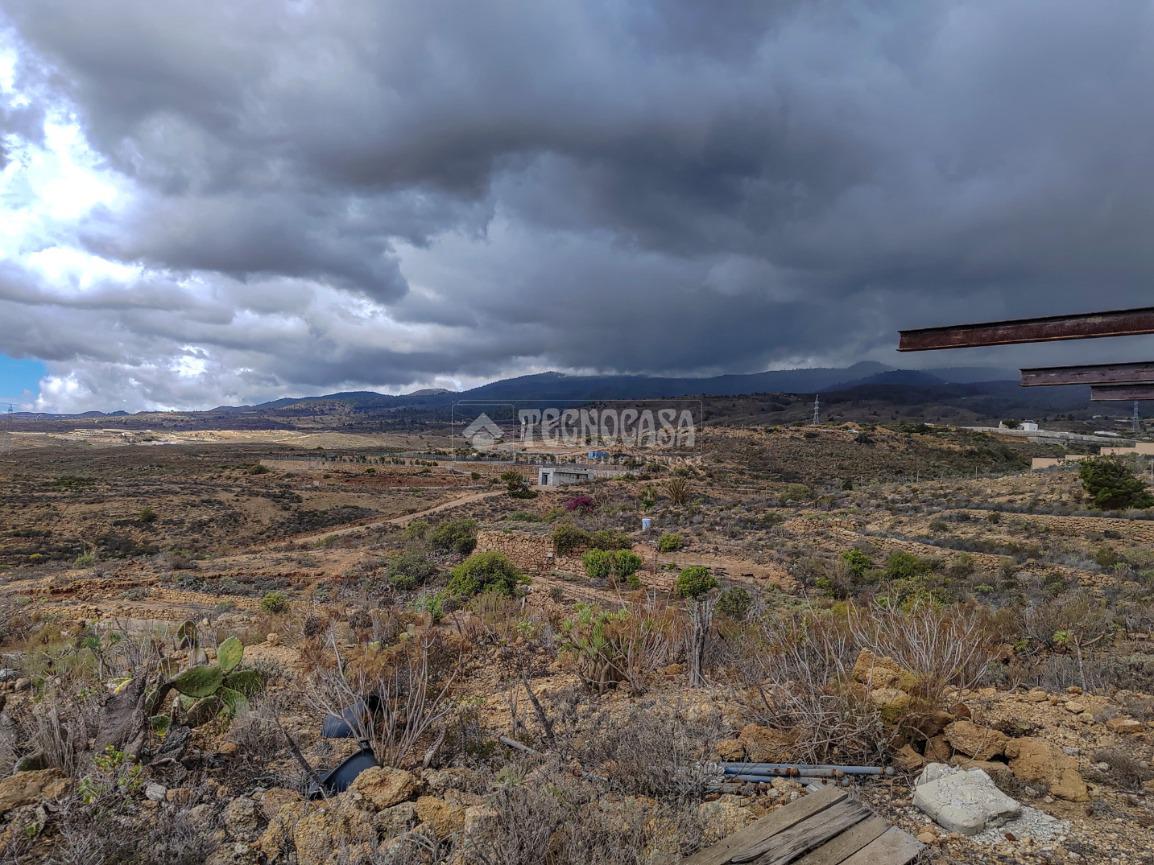 Terreno en venta  Santa Cruz de Tenerife, Villa De Arico  17/23