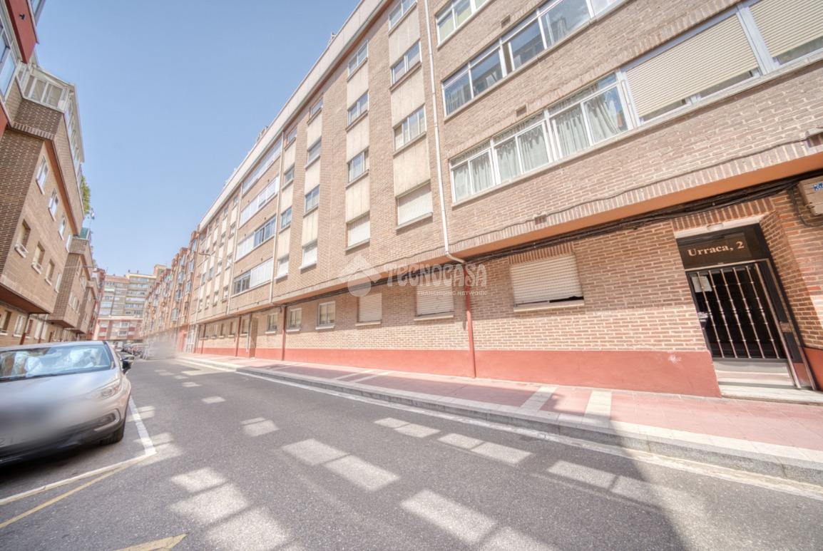 Piso en venta en Valladolid 2/28