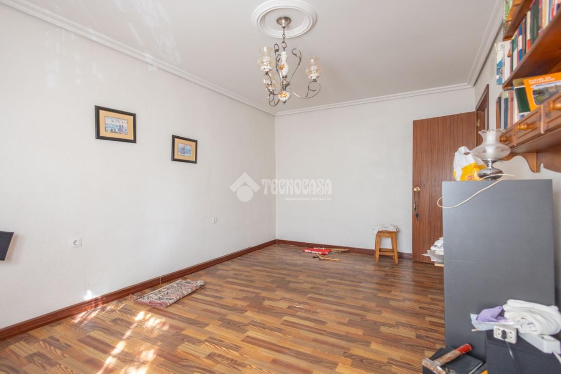 Casa en venta en  VALLADOLID  10/25