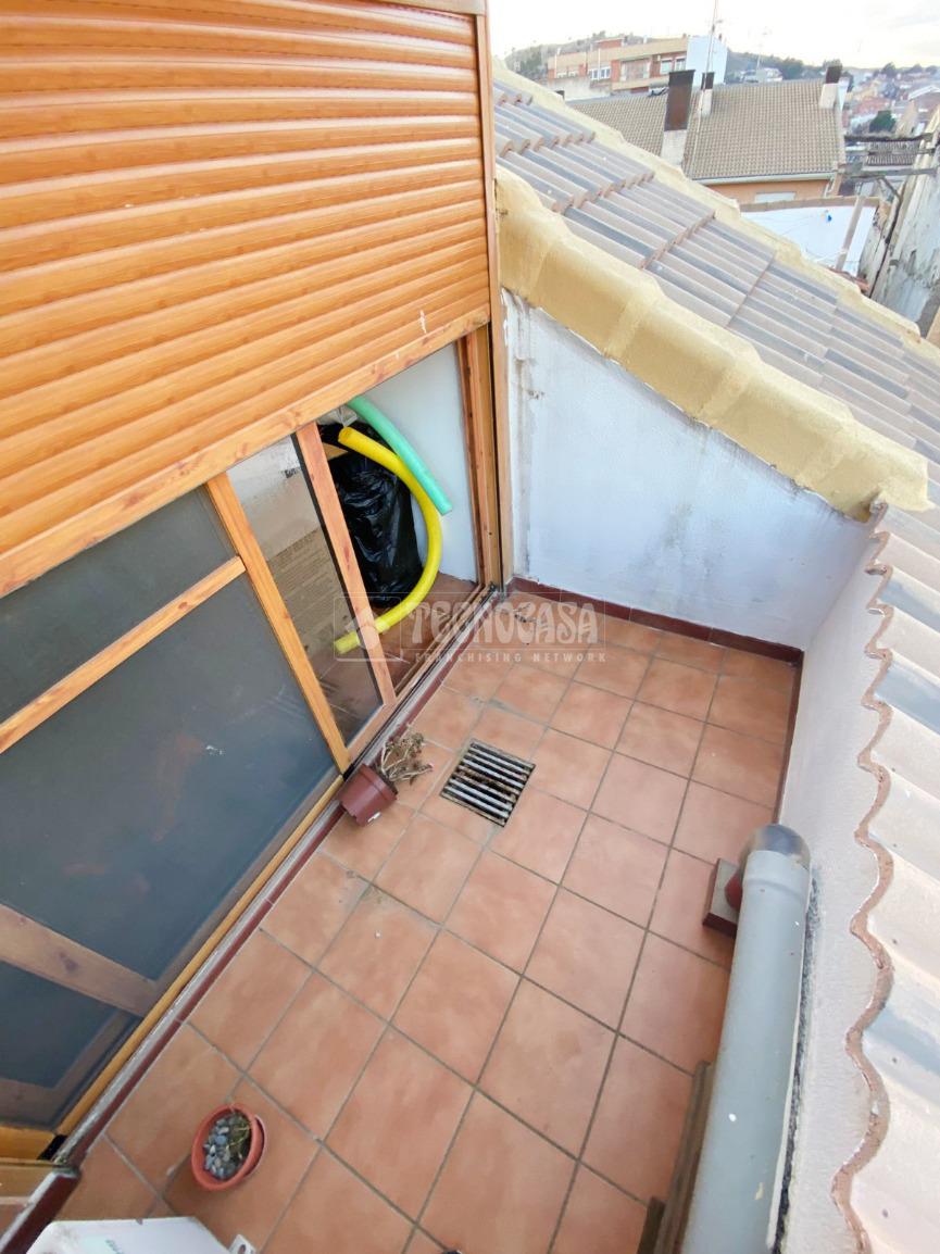 Piso en venta en  Zuera  4/24