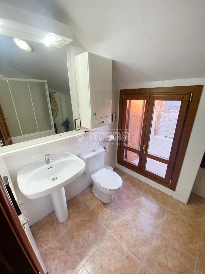 Piso en venta en  Zuera  19/24