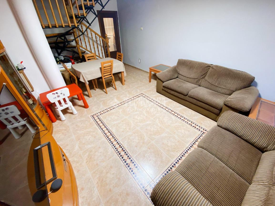 Piso en venta en  Zuera  3/24