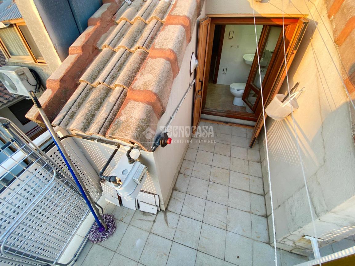 Piso en venta en  Zuera  16/24