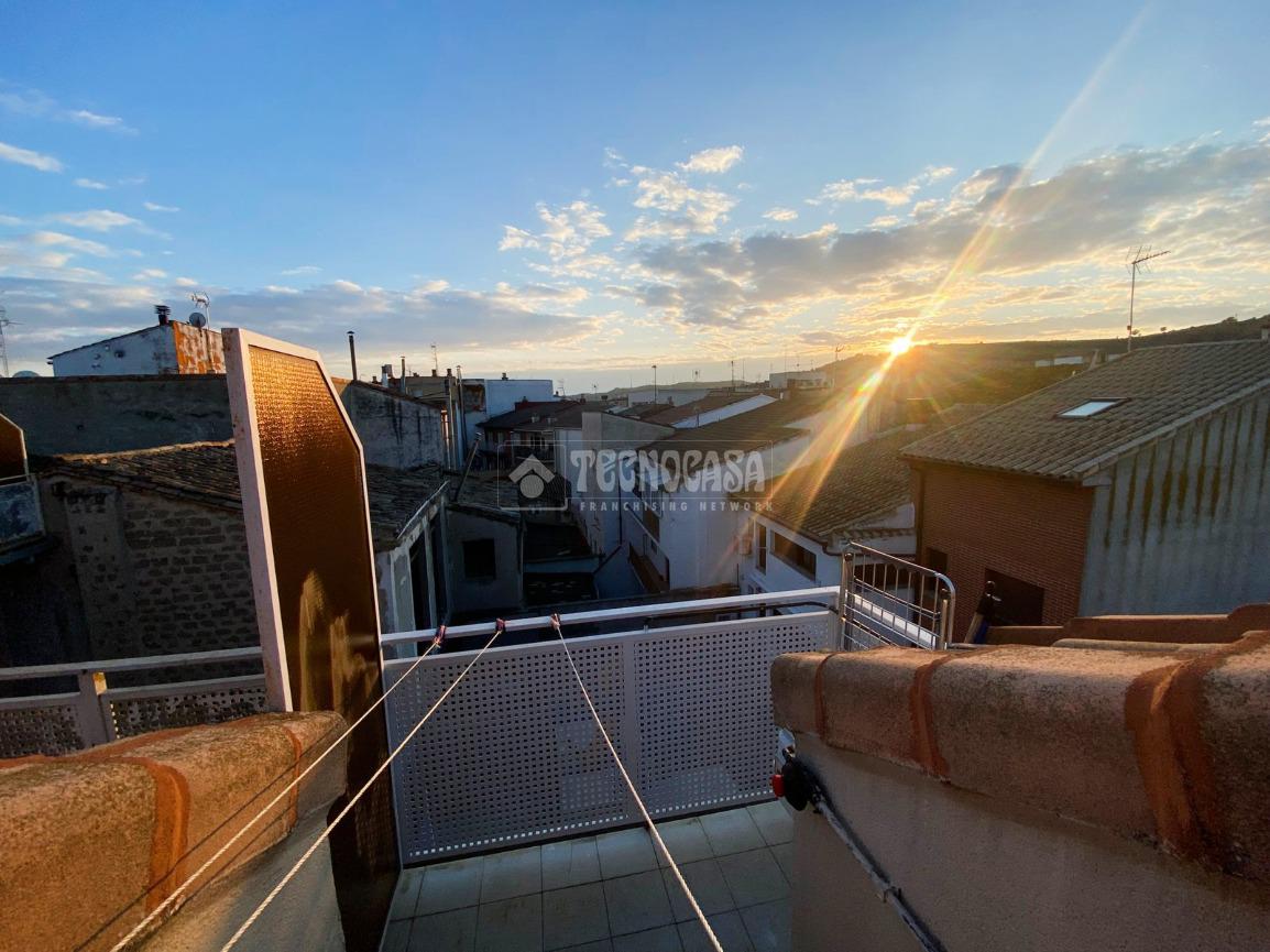 Piso en venta en  Zuera  23/24