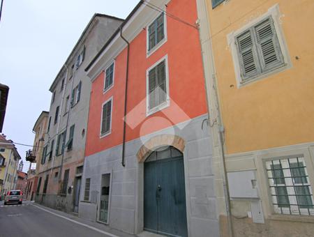 Trilocale in vendita