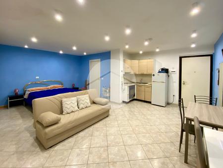 Multilocale in vendita