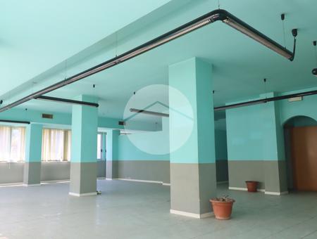 Multilocale in vendita