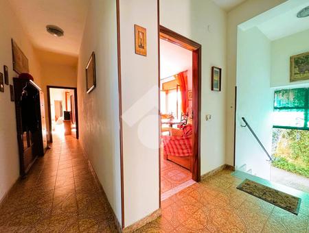 Casa indipendente in vendita