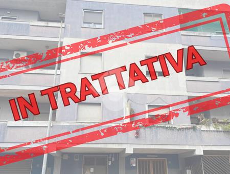 Trilocale in vendita Oria, Via Marco Pacuvio
