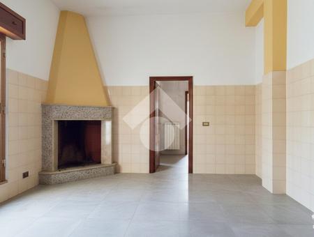 Quadrilocale in vendita Latiano, Via Carlo del Croix