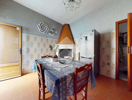 Quadrilocale in vendita Latiano, Via Adolfo de Nitto