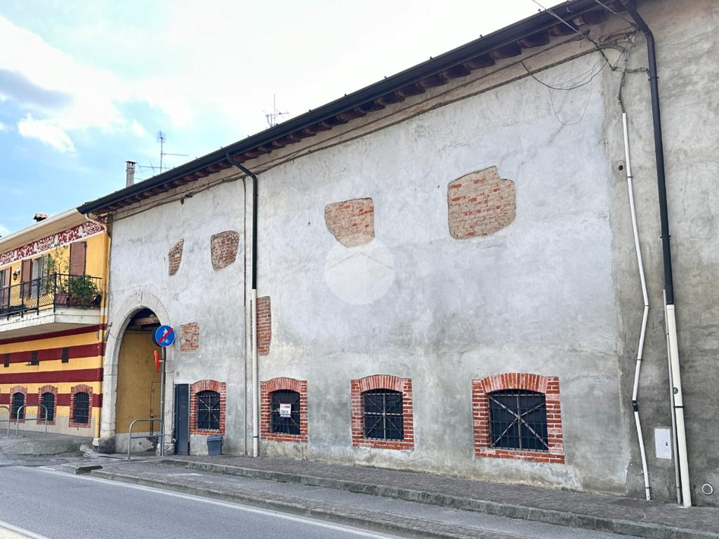 Rustico in vendita a Poncarale, Borgo Pocarale – Brescia. € 239.000, 240 Mq – Tecnorete.it #finsubito richiedi mutuo fino 100%