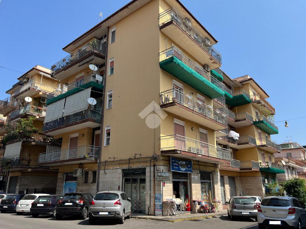 5 locali in vendita a Giarre – Catania. € 70.000, 149 Mq – Tecnocasa.it  #finsubito richiedi mutuo fino 100%