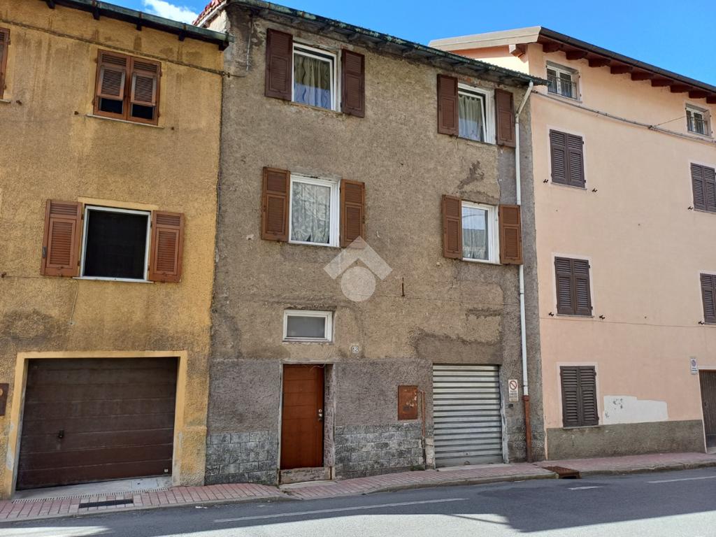 Casa semindipendente in vendita a Busalla – Genova. € 100.000, 100 Mq – Tecnocasa.it  #finsubito richiedi mutuo fino 100%