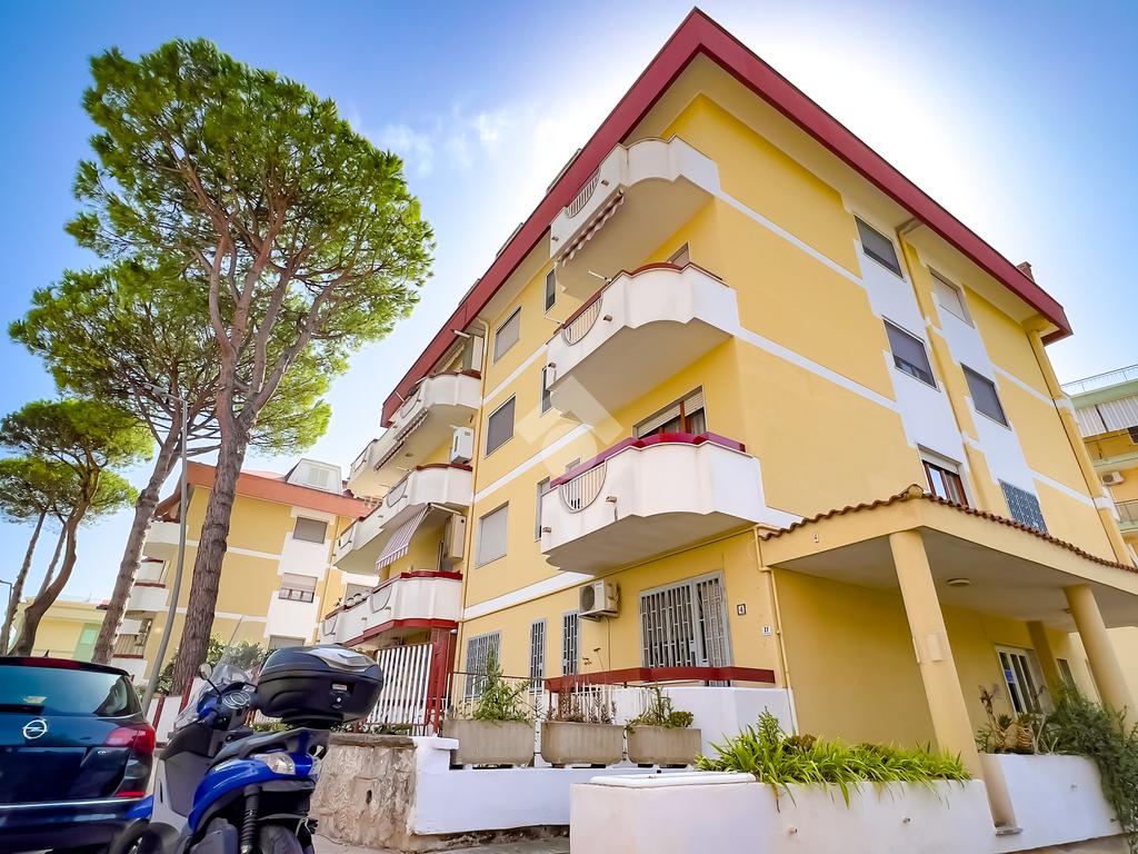 Quadrilocale in vendita a Formia, San Pietro – San Giulio – Latina. € 284.000, 148 Mq – Tecnocasa.it  #finsubito richiedi mutuo fino 100%