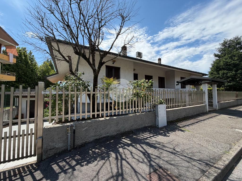 Villa singola in vendita, Cambiago