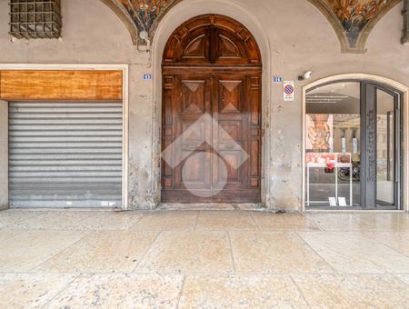 Palazzo in vendita