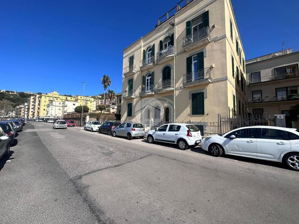 Quadrilocale in vendita a Napoli, Bagnoli – Napoli. € 155.000, 80 Mq – Tecnorete.it #finsubito richiedi mutuo fino 100%