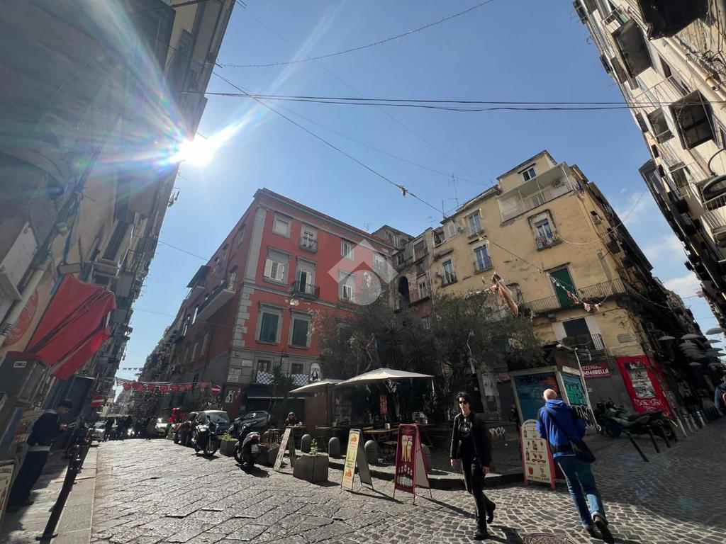 Deposito in vendita, Napoli