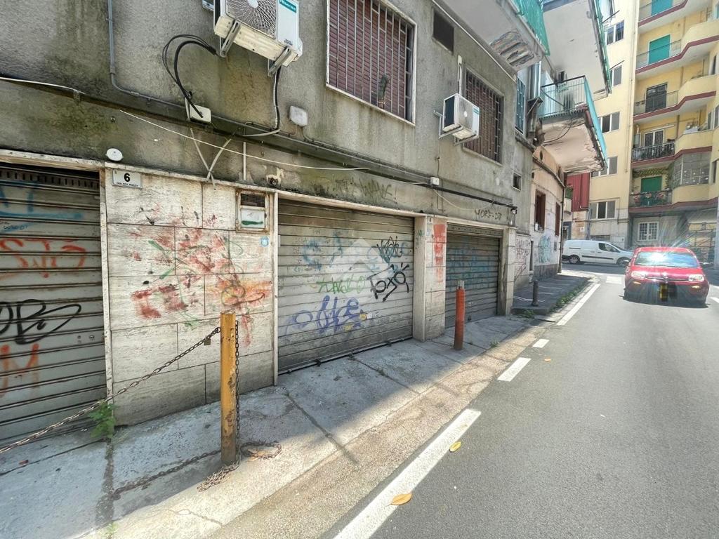 Box / posti auto in vendita