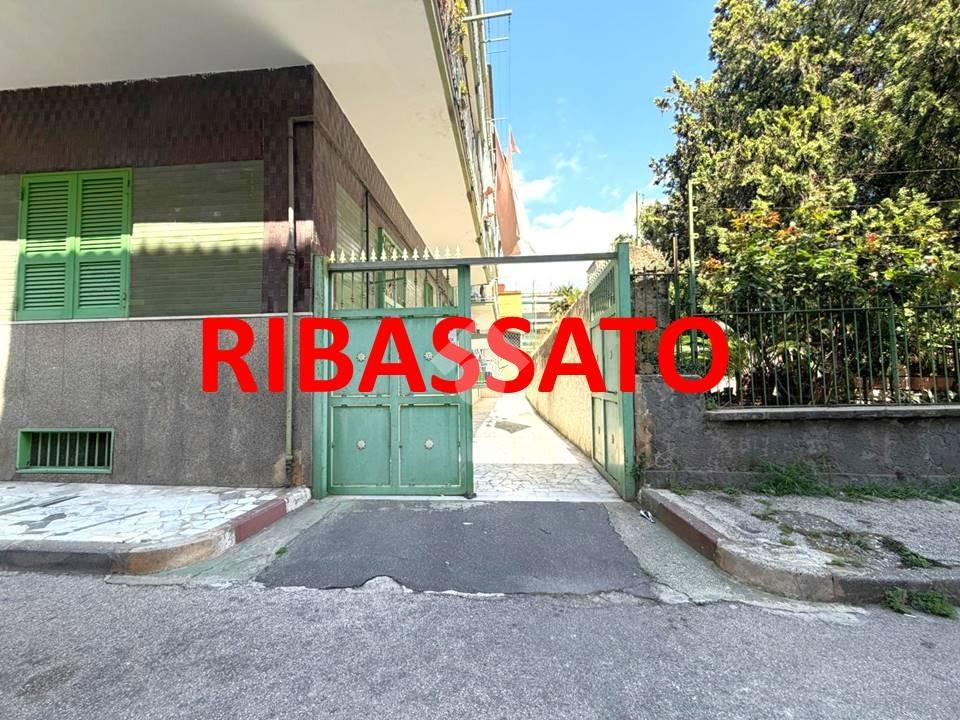 Box / posti auto in vendita