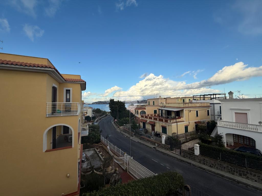 Quadrilocale In Vendita A Procida Napoli 410 000 100 Mq Tecnocasa It 60993008