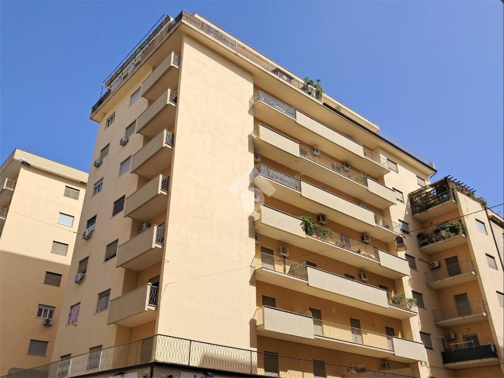 5 locali in vendita a Palermo, Policlinico – Palermo. € 159.000, 150 Mq – Tecnocasa.it  #finsubito richiedi mutuo fino 100%