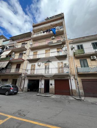 Trilocale in vendita