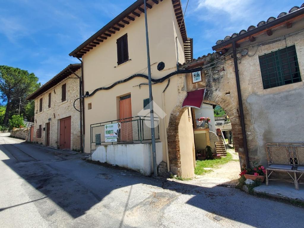 Trilocale in vendita