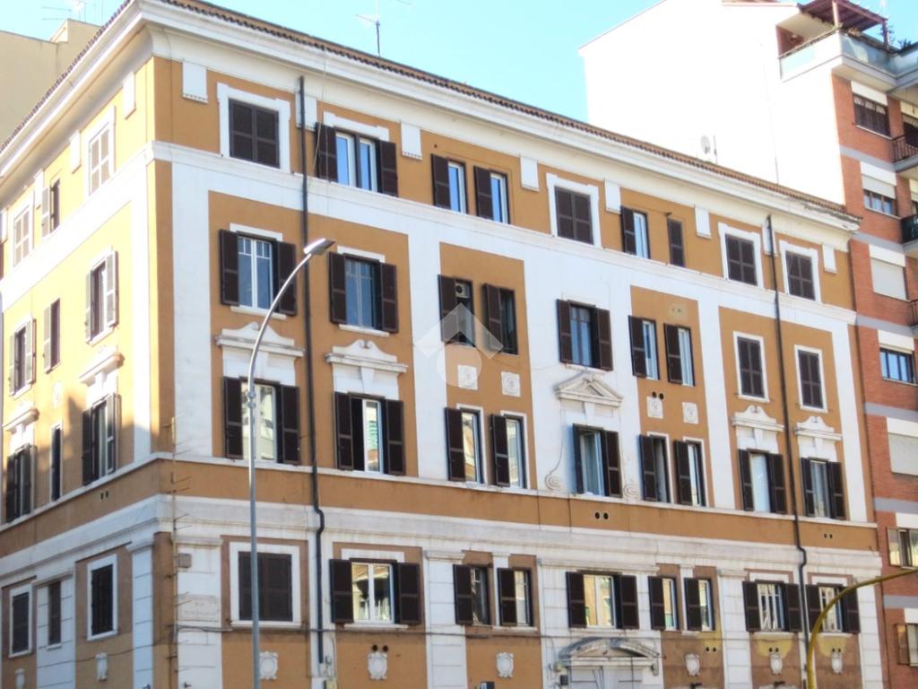 Trilocale in vendita
