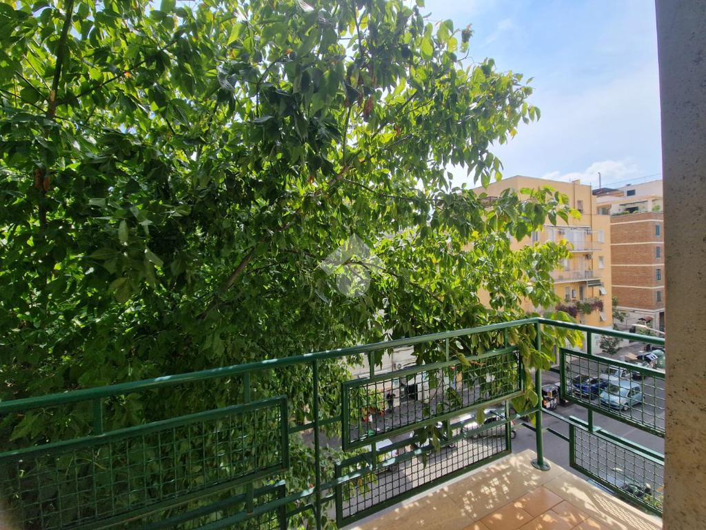 Quadrilocale in vendita a Roma, Quadraro Nuovo – Roma. € 325.000, 125 Mq – Tecnocasa.it  #finsubito richiedi mutuo fino 100%