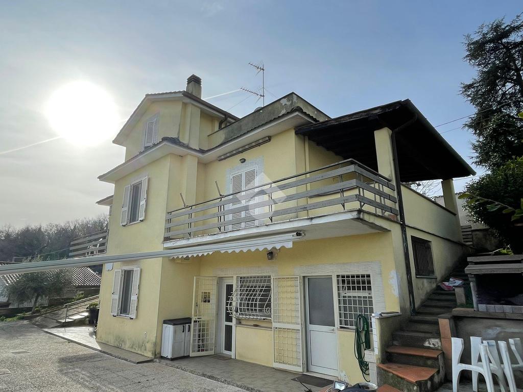 Villa singola in vendita